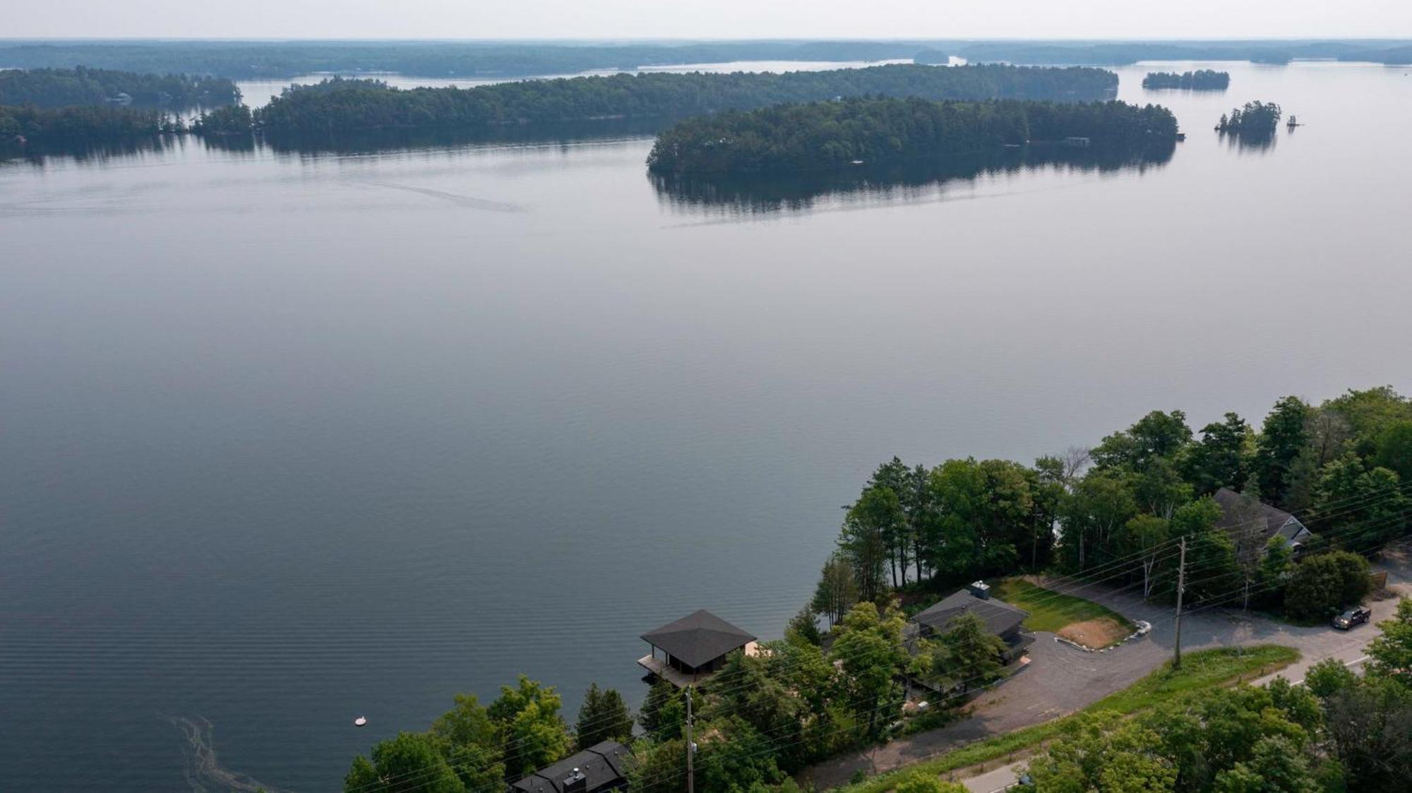 Tranquil Shores Mactier Exterior photo