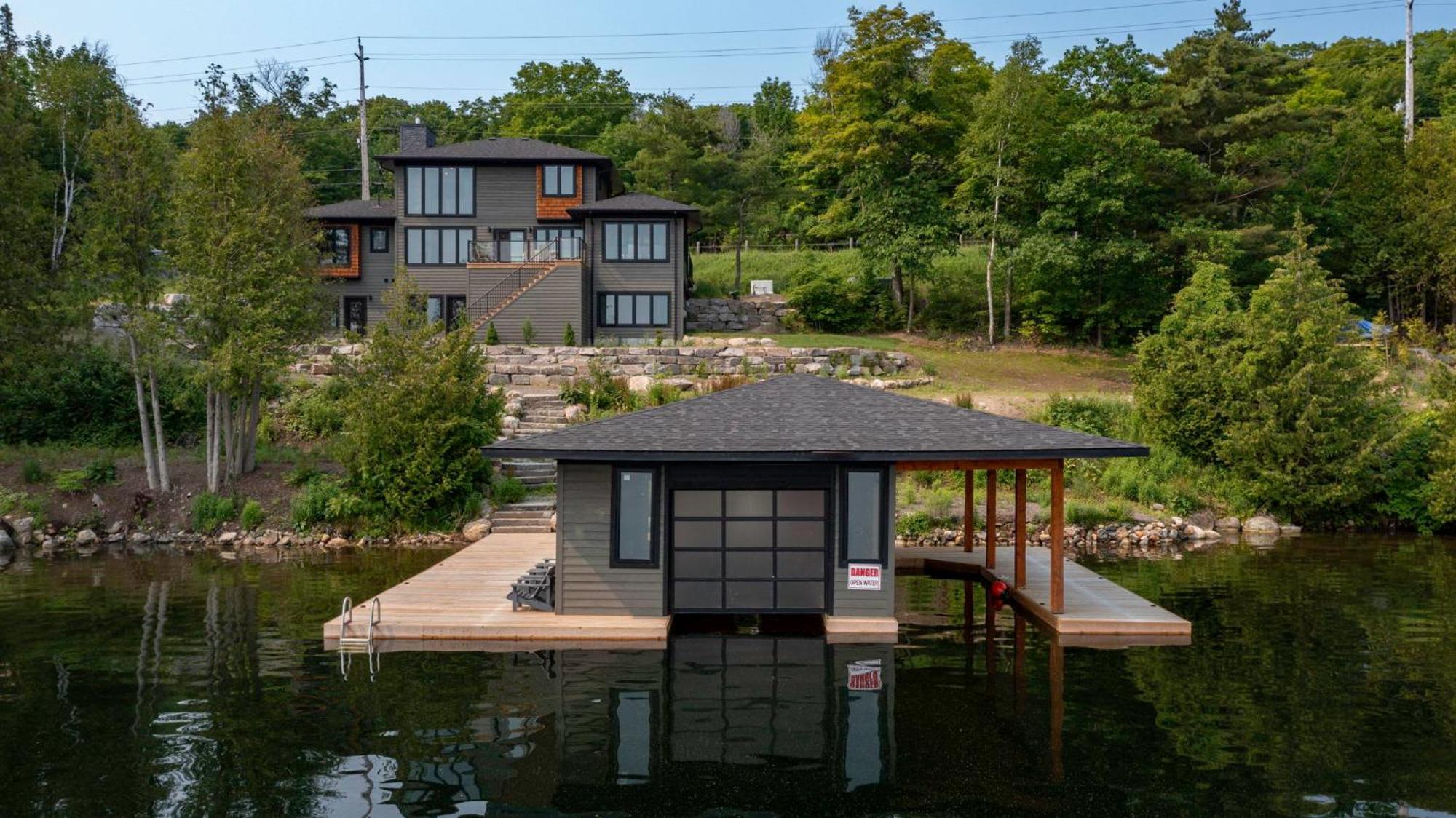Tranquil Shores Mactier Exterior photo